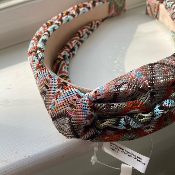 NWT Anthropologie Crochet Twist Headband - Picture 4 of 5